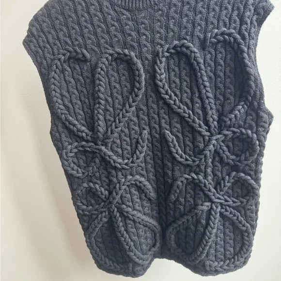 Loewe Sweater Vest - Picture 3 of 4